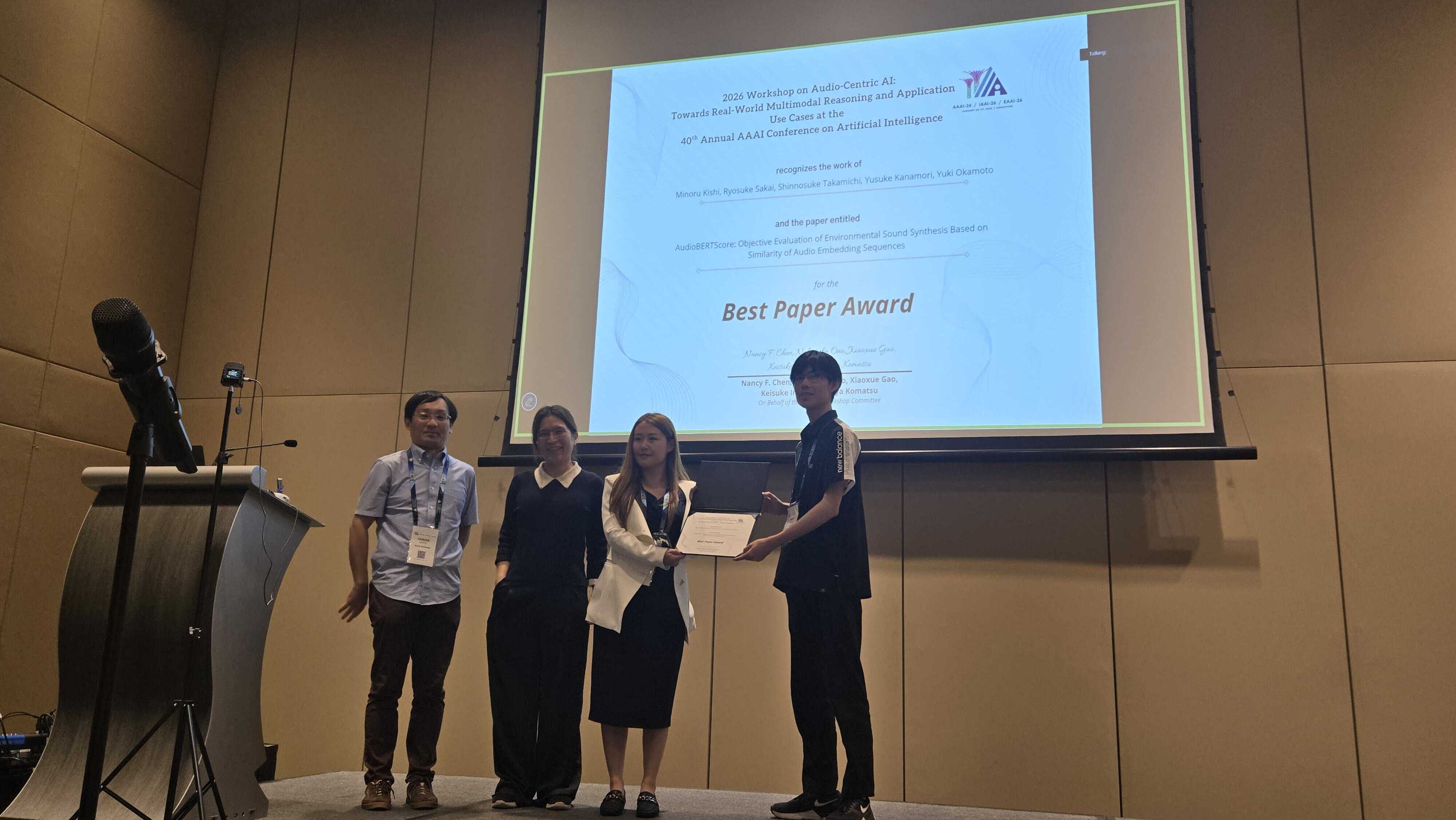 Kishi(B4) receiving the Best Paper Award at the Audio-AAAI Workshop (AAAI-26)